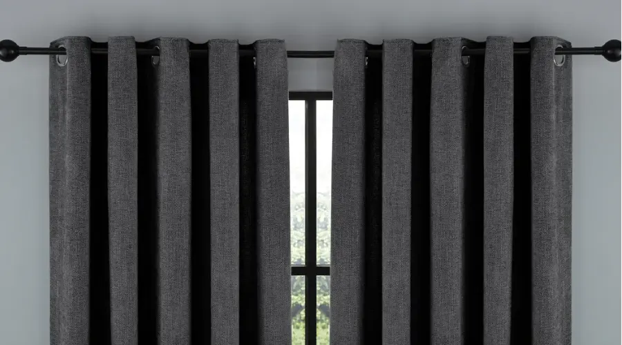 These ready-made curtains have a thermal coating