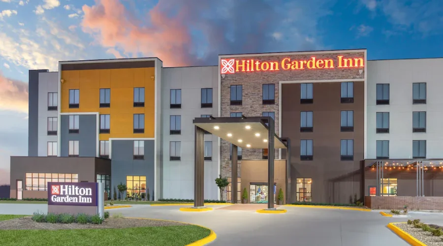 Hilton Garden Inn Hays, KS 