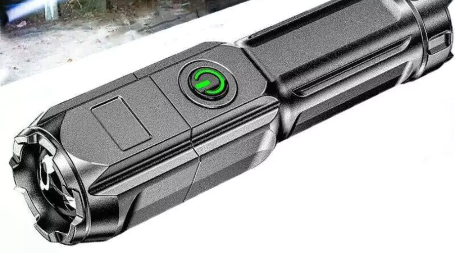 1pc Zoomable Flashlight