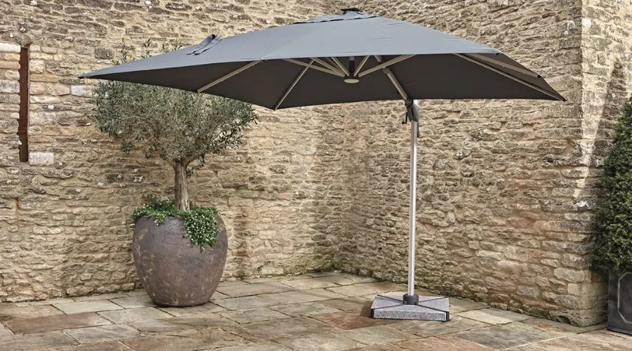 Parasol with Solar Lights 2.7m - Natural