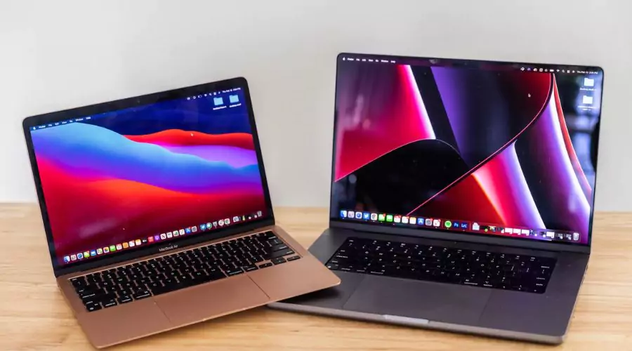 What difference between Macbook Air refurbished and a Macbook Pro Refurbished