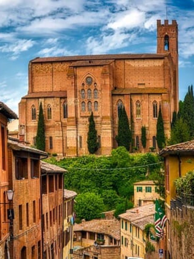 Tuscany Travel Guide: Finding the Perfect Accommodation to Uncover Iconic Sights and Cities