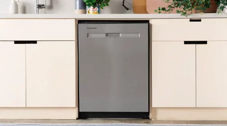 kitchen dishwasher