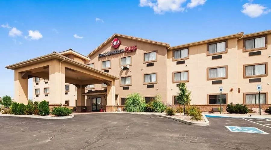 hotels in pueblo