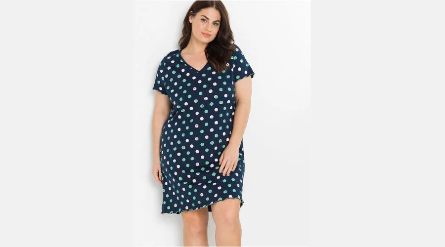 Nightdress with dark blue dots 