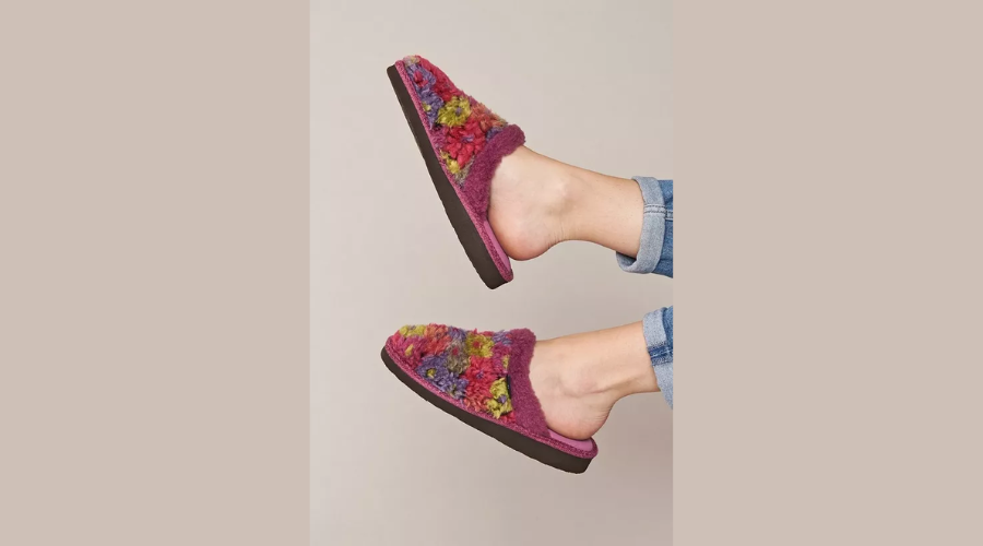 Moshulu 'Denise 2' Fluffy Floral Mule Slippers | Findwyse