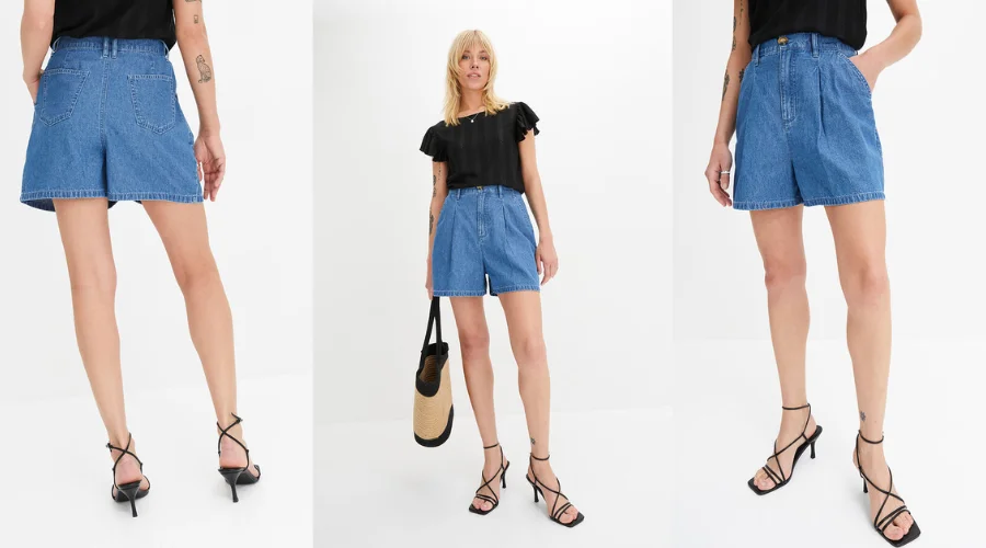 Wide denim shorts made from cotton