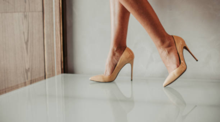women's high-heeled pumps