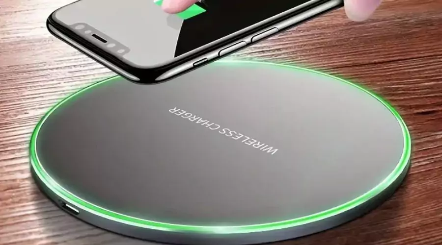 USB-C Fast Wireless Charging Pad