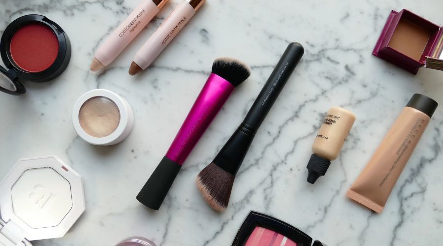 Multitasking makeup