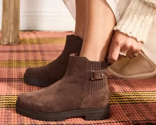 Astrid Boot Lightweight Lug boot _converted