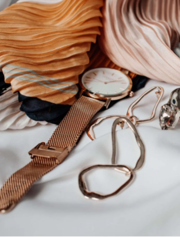 Top Trending Luxury Accessories Now